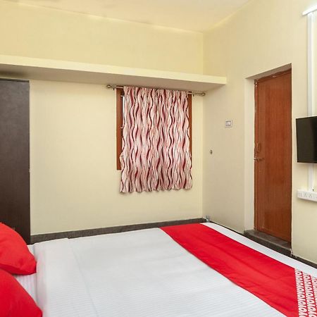 โอโย 19760 แพชชั่น พาราไดซ์ Hotel Singanallur ภายนอก รูปภาพ
