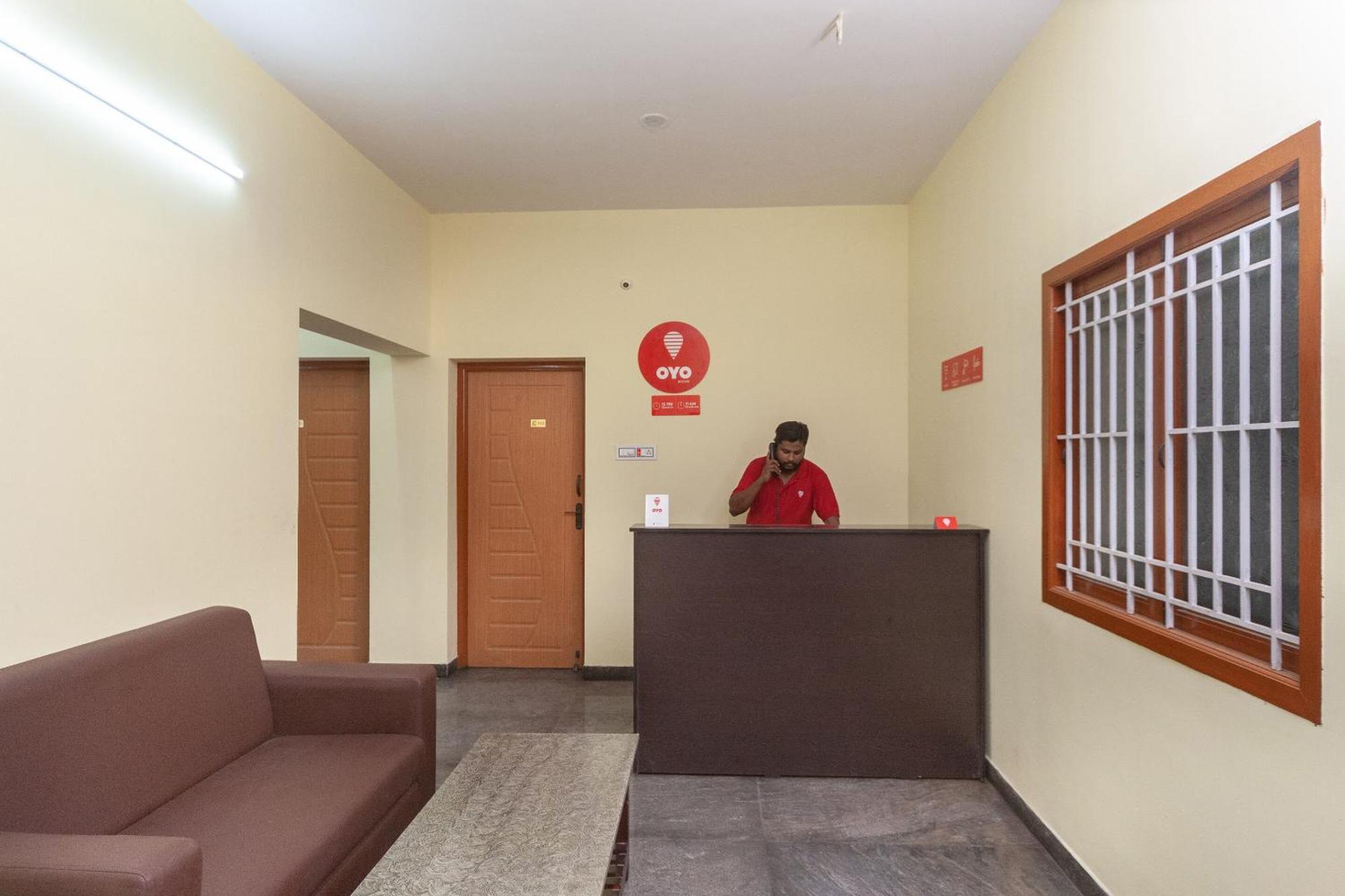 โอโย 19760 แพชชั่น พาราไดซ์ Hotel Singanallur ภายนอก รูปภาพ