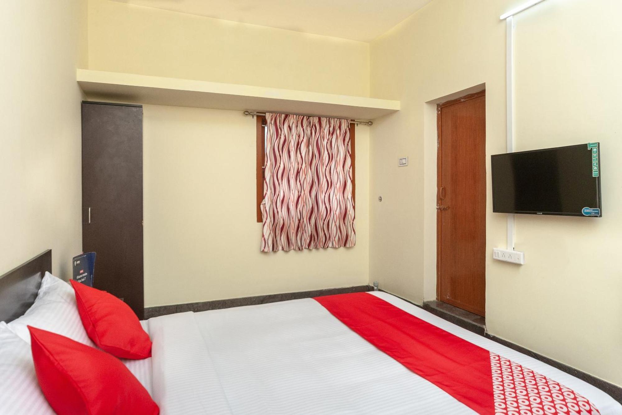 โอโย 19760 แพชชั่น พาราไดซ์ Hotel Singanallur ภายนอก รูปภาพ